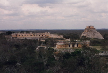 Uxmal-3.jpg