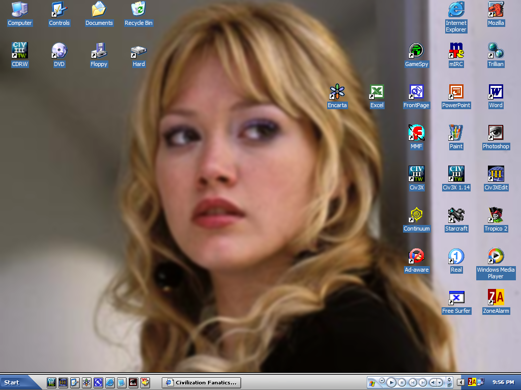 plexusdesk2.png