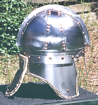late_Roman_helm_1.jpg