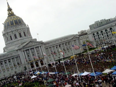 sfaw_cityhall.jpg